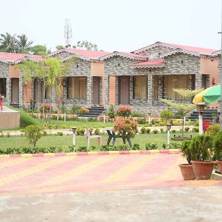 Golden View Resort And Restaurant Tajpur Екстериор снимка