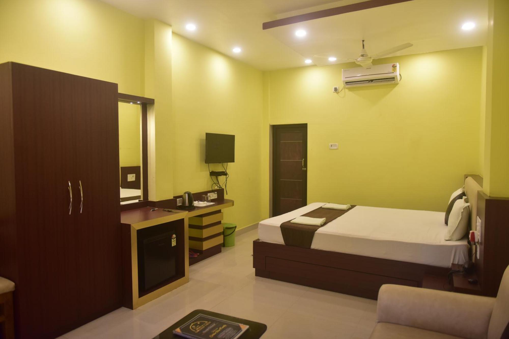 Golden View Resort And Restaurant Tajpur Екстериор снимка