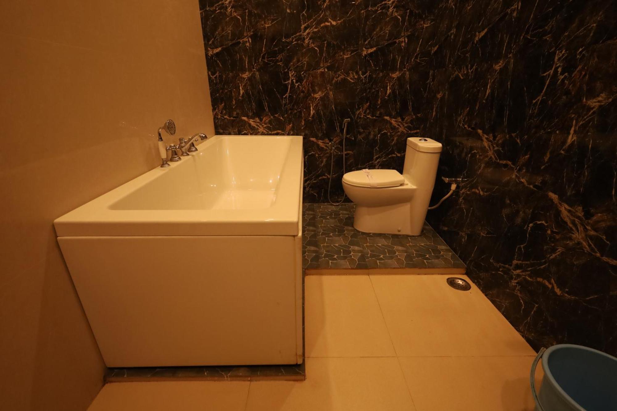Golden View Resort And Restaurant Tajpur Екстериор снимка