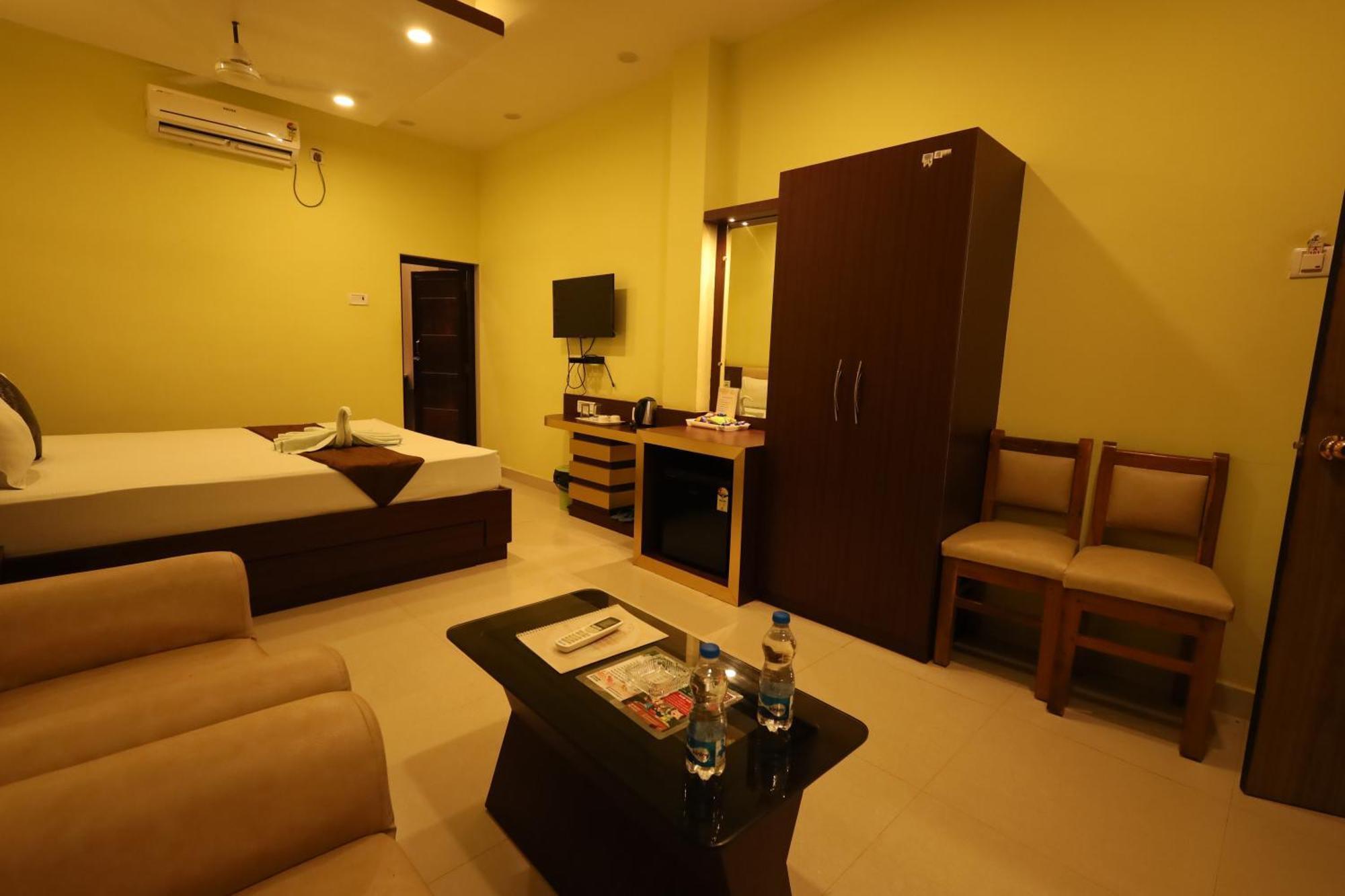 Golden View Resort And Restaurant Tajpur Екстериор снимка